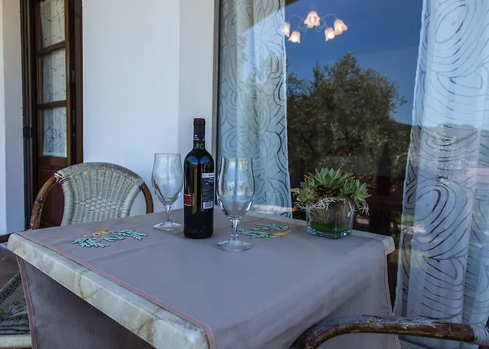 בית נופש Il Poderino מרינה די קמפו